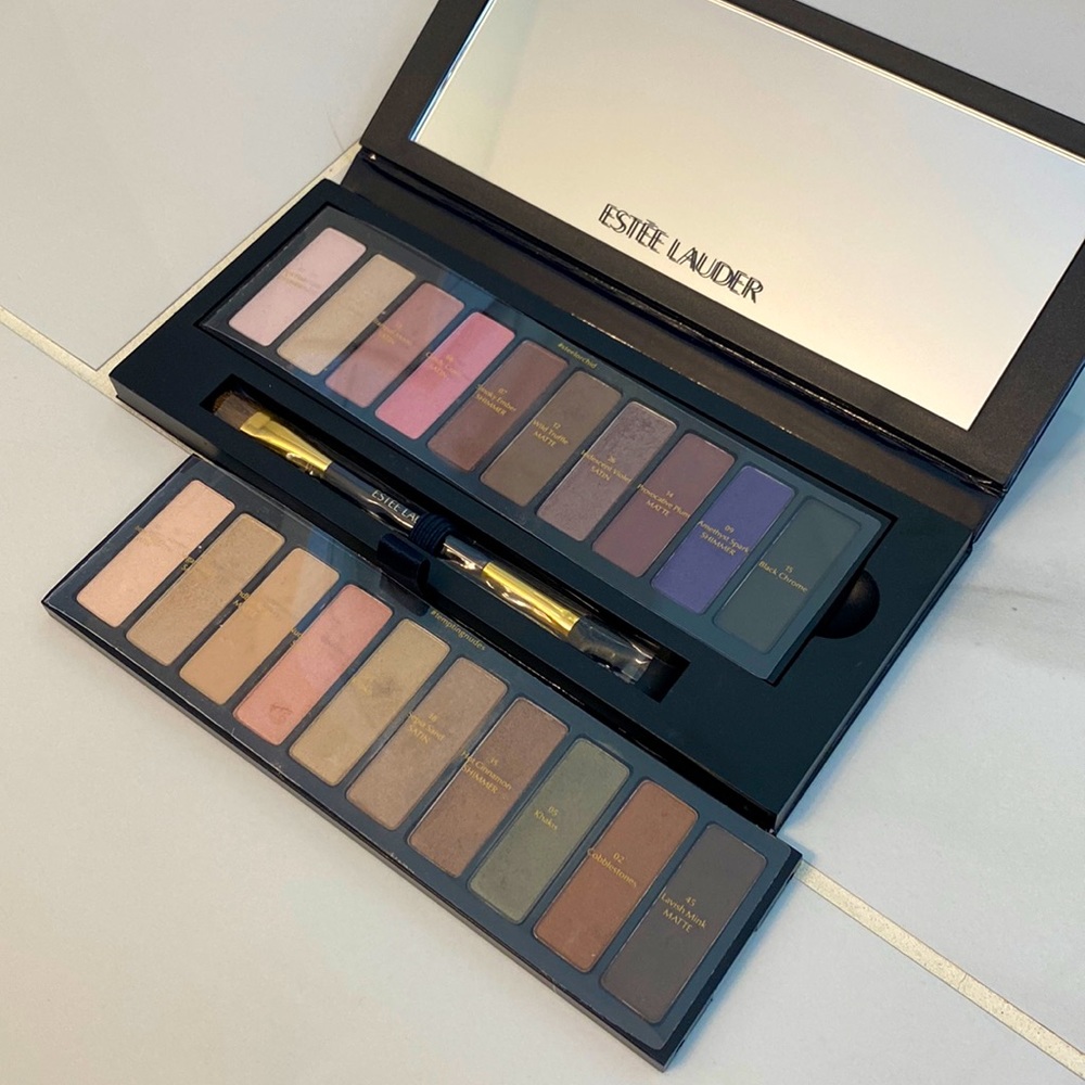 Estée Lauder shadow pallet